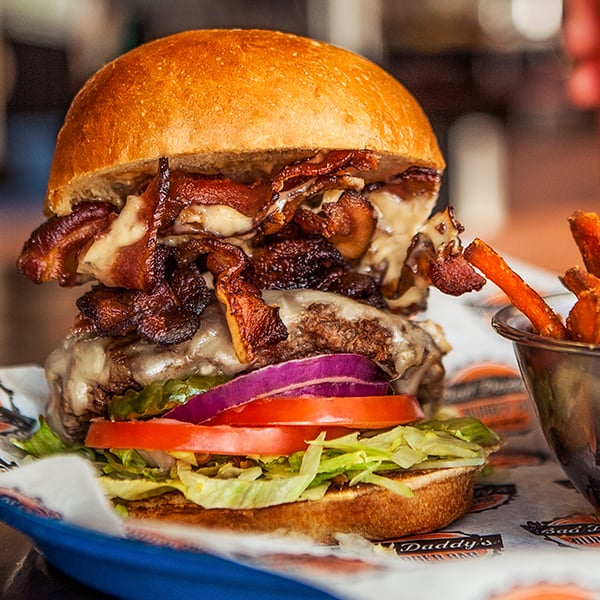 bacon-cheeseburger-on-steroids